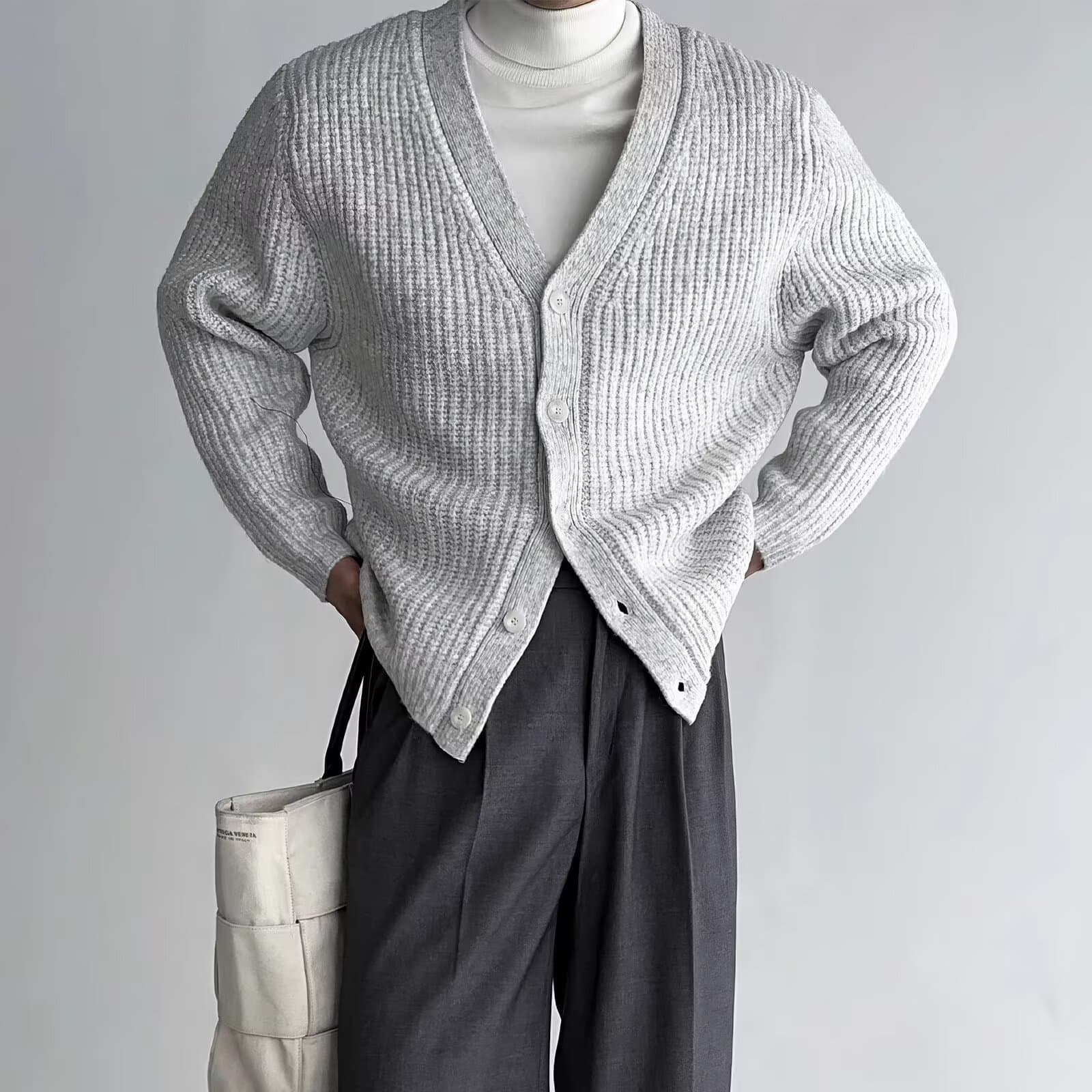 Mens Loose-Fit Versatile Artistic V-Neck Sweater
