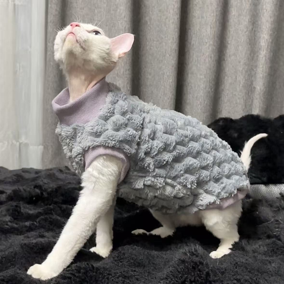Hairless Cat Warm-Keeping Thickened Soft Coral Fleece Long-Sleeve