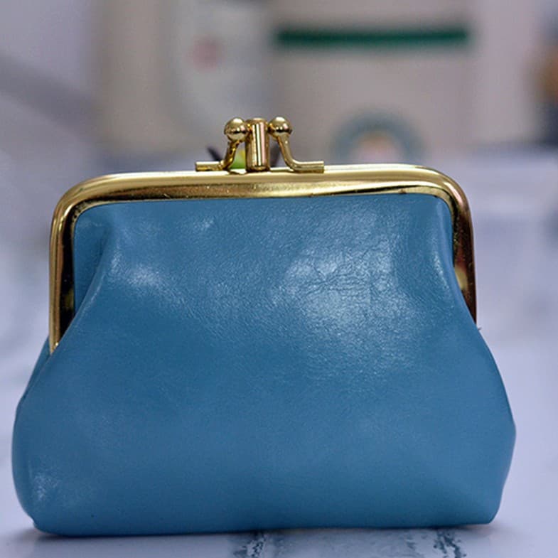 Retro Double-Layer Compact Oil Wax Leather Wallet