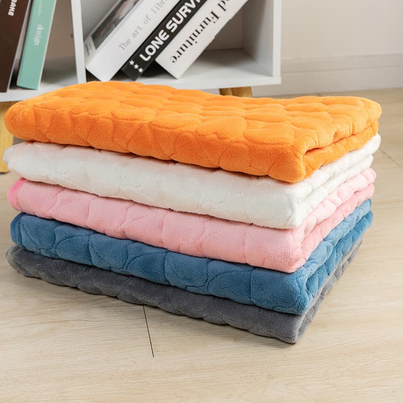 Pet Winter Warming Pad Teddy Dog Bed And Cat Bed Mat