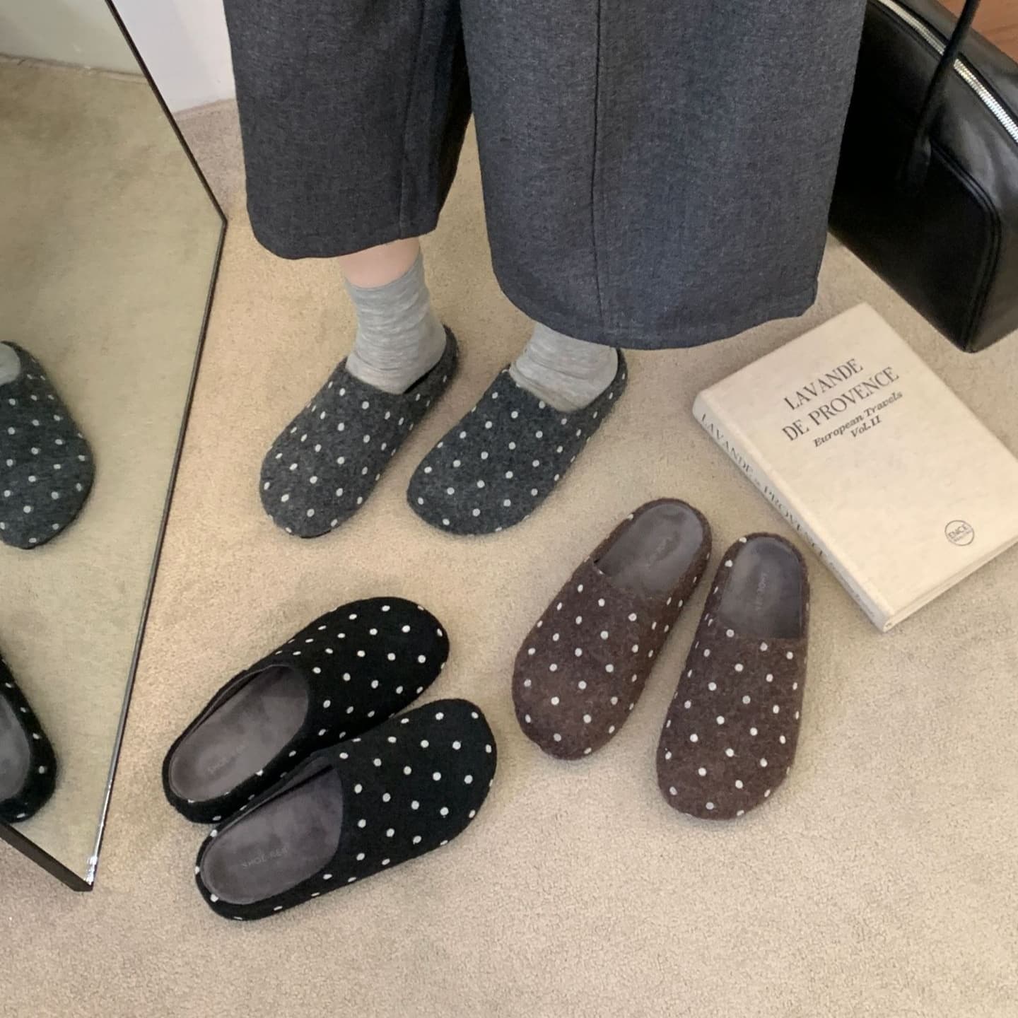 Womens Round-toe Height-increasing Thick-soled Polka-dot Wool Slippers